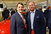 Prof. Hannes Brachat im Gespräch mit CEO von Jaguar LandRover Dr. Ralf D. Speth beim Unternehmerforum in der SORG-Gruppe zu Fulda am 30. April 2015.