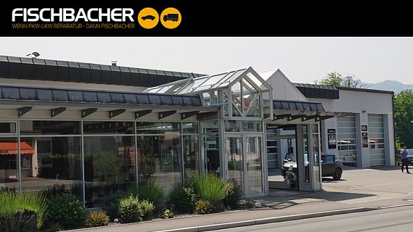 Das Autohaus Fischbacher in Nußdorf am Inn (Foto: Hannes Brachat)